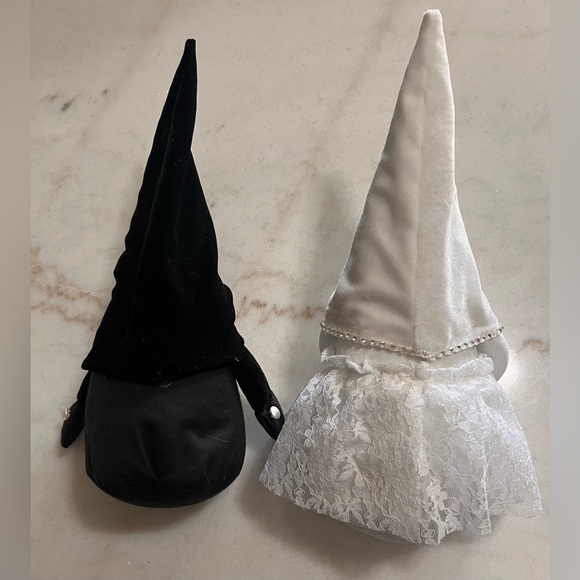 Handmade Bride And Groom Beanbag Wedding Day Gnomes Tuxedo Wedding Gown - Picture 3 of 9